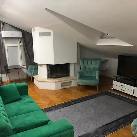 Aparthotel Goel