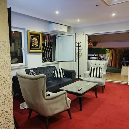 Aparthotel Goel *